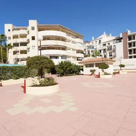 Chic Beachfront Flat With Amazing Sea Views And Private Indoor Parking Benalmádena Buitenkant foto